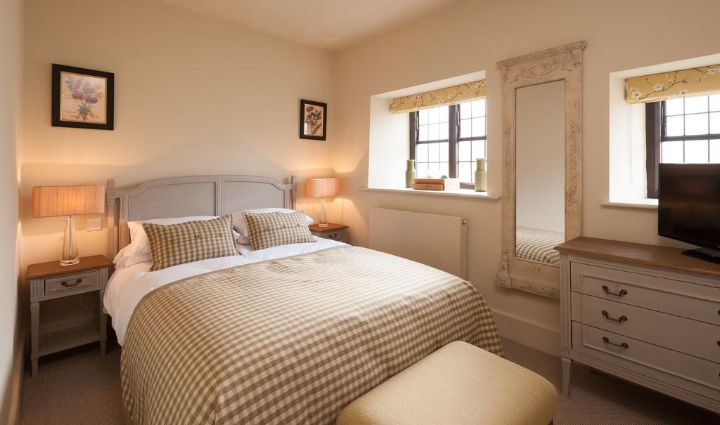 Hotel The Crown à Shipton under Wychwood Chambre photo